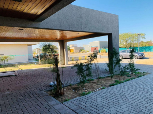 Imagen 5 de 22 de Venta Casa A Estrenar En La Cascada Country Golf