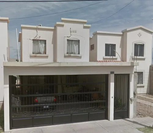 Venta De Casa, ¡remate Bancario!, Col. Jardines Del Bosque, Los Mochis, Sin. -jmjc3
