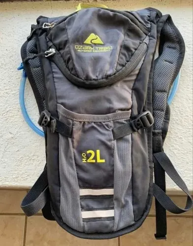Mochila De Hidrataci n Ozark Trail H2o 2 Litros Nueva Env o gratis