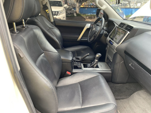 Imagen 18 de 21 de Toyota Prado 2020
