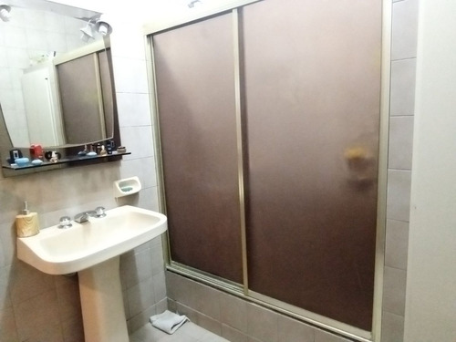 Venta Casa 3 Ambientes Con Cochera Isidro Casanova