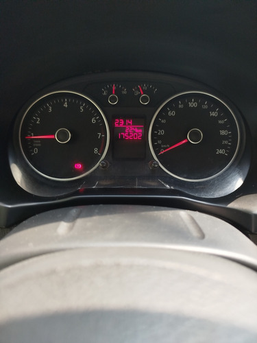 Volkswagen Saveiro 1.6 Trend Cab. Simples Total Flex 2p