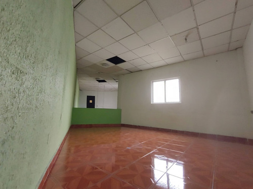 Imagen 13 de 14 de Piso En Renta Ideal Para Oficinas, Consultorios O Escuela °