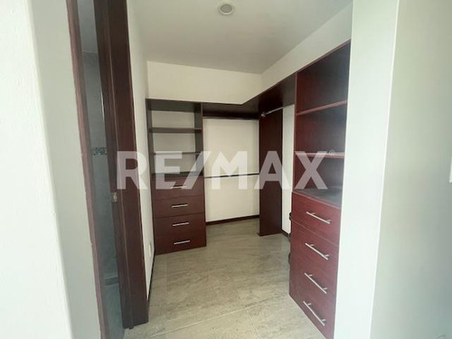 Casa En Renta En Fuentes De San José, Casa En Condominio En Renta En Toluca