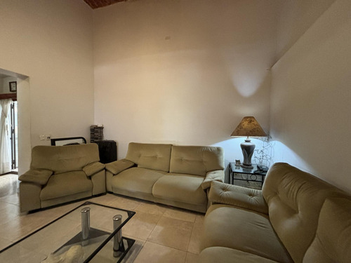 Venta Casa 4 Ambientes Más Departamento 2 Ambientes En Terraza, Lote Propio!!