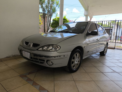 Megane Privilegie 2.0 16v Abs