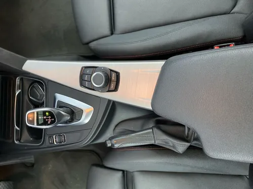 BMW Serie 3 2.0 320i F30 Sportline