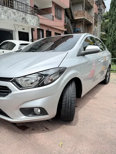 Chevrolet Onix 1.4 Ltz 4 p