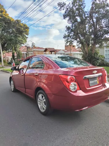 Chevrolet Sonic 1.6 Lt 4 p