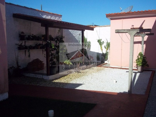 Casa A Venda No Bairro Rio Vermelho Em Florianópolis - Sc. - 547-1