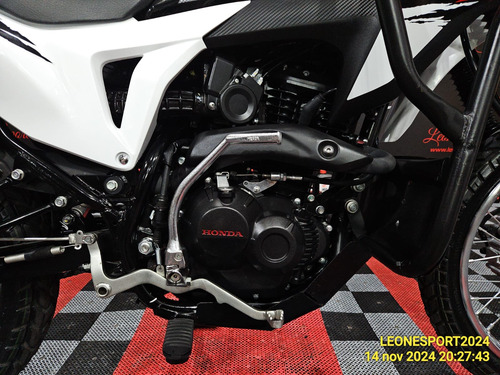 Honda Xr 190 Rojo 2024, Honda Xr 190 Blanco 2023