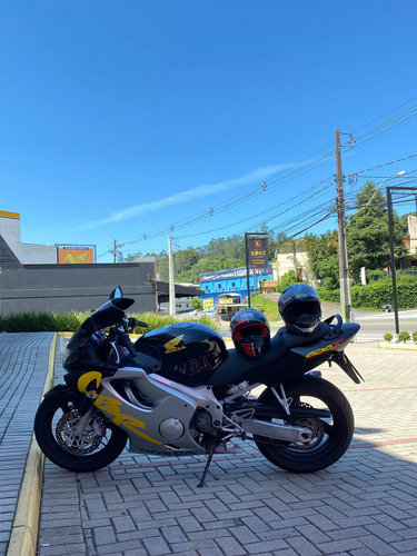 Cbr 600 F4