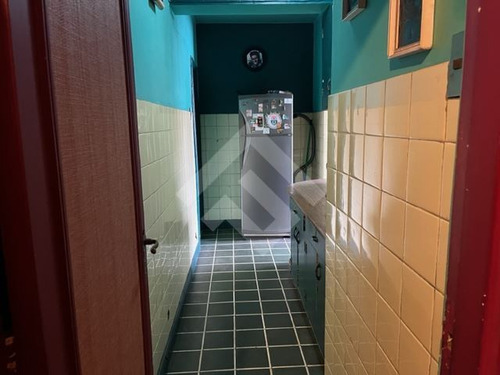 Departamento En Venta De 4 Dorm., 2 Baños En Ñuñoa