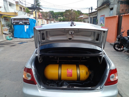 Imagem 8 de 8 de Fiat Siena 2007 1.0 Fire Celebration Flex 4p