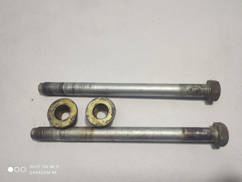 Par Parafusos Suporte Eixo Marea Elx 2.0 20v 1999 - G4k28-u7 (Usado)