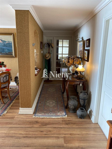 Departamento En Venta De 3 Dorm, E.eluchans , Reñaca.