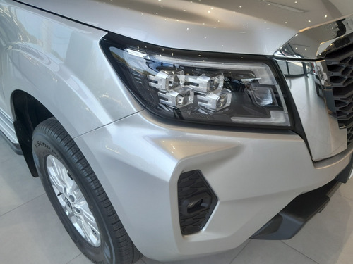 Nissan Frontier 2.3t Xe 4x2 At L22