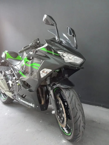 Imagem 14 de 18 de Kawasaki Ninja 400 Abs 2019/2020 ** Baixo Km * Conservada **