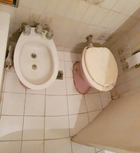 Imagen 15 de 24 de Paraguay Al 3000 Y Gallo, Palermo. Piso 1. Contrafrente. 3 Ambientes. 2 Dormitorios. A Refaccionar. Superficie Total Y Cubierta 61 M2. Cocina Grande Con Comedor Diario. Lavadero. Apto Profesional.