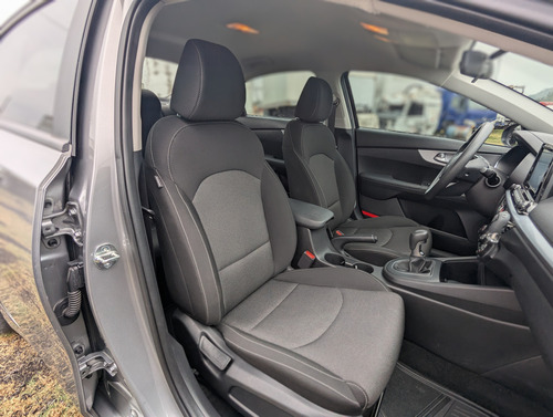 Kia Forte 2.0 Lx Mt