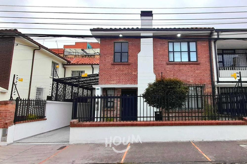 Casa En Palermo. 2 Habitaciones, 240 M², Id: 155093
