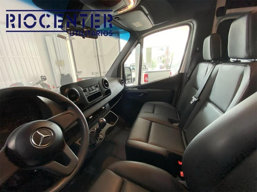 Imagem 5 de 12 de Mercedes-benz Sprinter - 2019/2020 2.2 Cdi Diesel Van 416