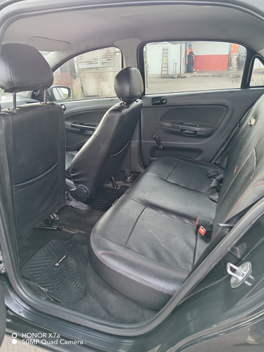 Wolkswagen Gol,sedan, 4 Puertas, Transmisión Mecánica
