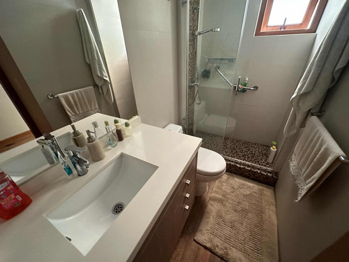 Vendo Moderna Casa Hormigón 6d 5b Orilla Cancha Las Brisas