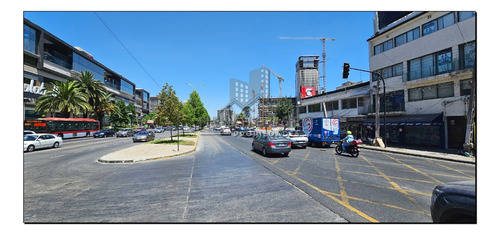 Oportunidad - Paquete De 6 Locales 2 Dptos - Frente Al Mall