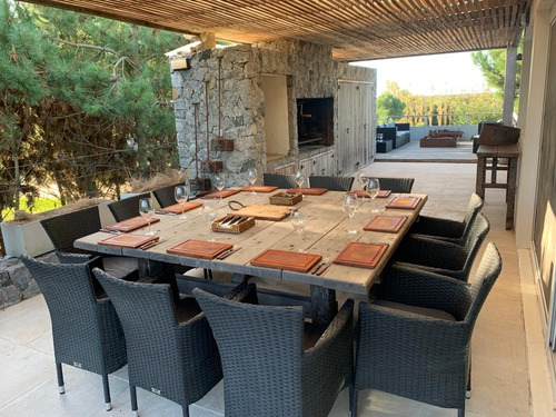 Casa Exclusiva En La Isla Del Golf Para 12 Personas - ### Dueño Directo ### 234 M2 Cubiertos + 74 M2 Descubiertos Con Salida Directa Al Golf (4 Dormitorios + 1 Habitación De Servicio)