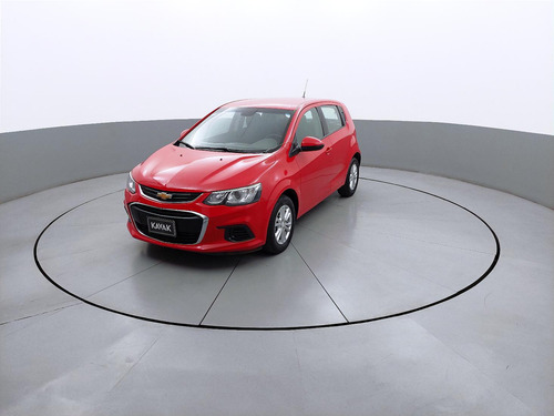 Chevrolet Sonic 1.6 MT J LT