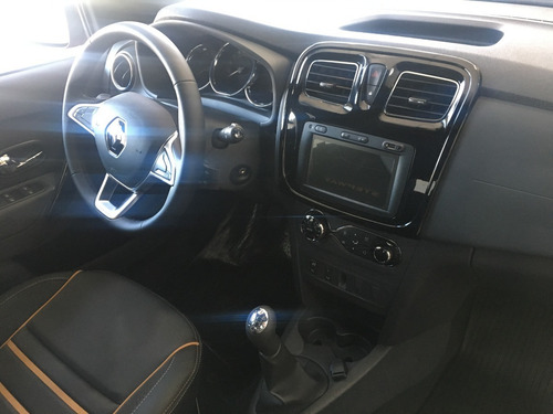 Imagen 16 de 18 de Renault Sandero Stepway Intense 1.6