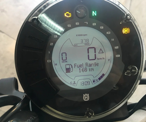 Imagen 13 de 25 de Husqvarna Svartpilen 200 Usada ¡378 Km! 2021 - Palermo Bikes