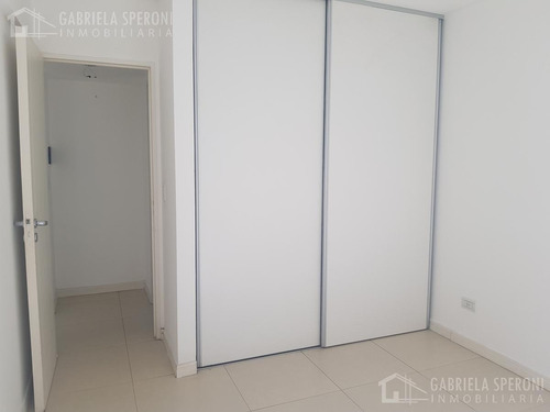 Imagen 10 de 17 de 2 Ambientes Cochera Y Balcon