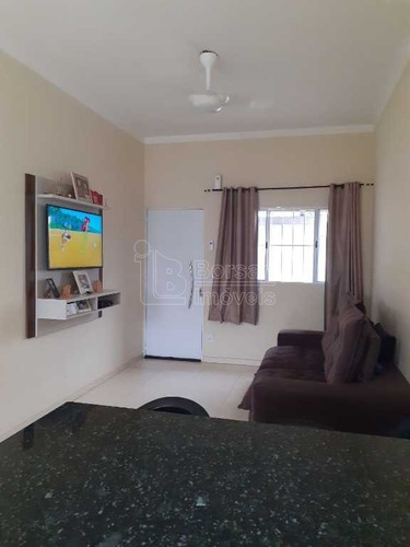 Imagem 3 de 6 de Venda De Casas / Padrão Na Cidade De Araraquara 10776