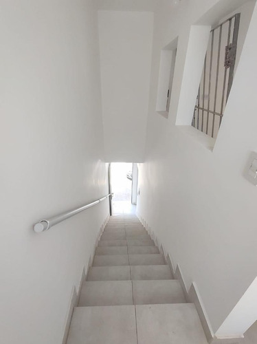 Imagen 2 de 14 de Departamento Con 2 Dormitorios En P.a Y Local Comercial P.b