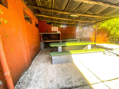 Imagen 26 de 27 de Venta, Traspaso O Permuta Apto 3 Dorm Maldonado