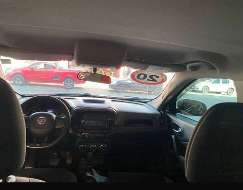 Fiat Toro 1.8 16v Freedom Flex 4x2 Aut. 4p