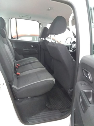 Imagen 6 de 8 de Volkswagen Amarok Confort 4x2 Automatica 180 Cv