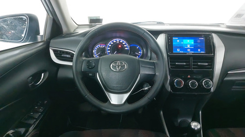 Toyota Yaris 1.5 S