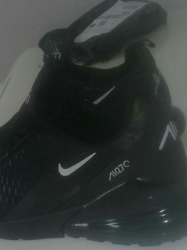 Imagem 1 de 1 de Tênis Usado Da Nike