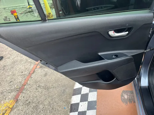 Kia Rio Emotion 1.4 Mt