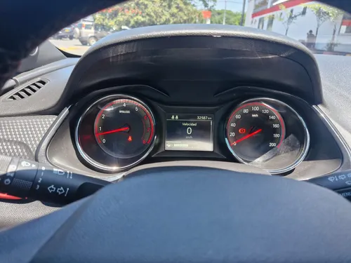 Chevrolet Onix Rs Mt 1000cc 5p T 6ab Abs
