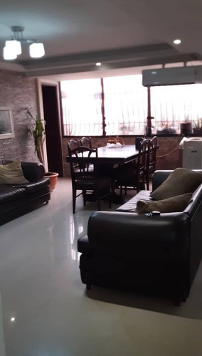 Imagen 2 de 8 de Nelida Lugo Alquila Apartamento En Res. Puerto Caribe Cumboto Norte Puerto Cabello Foa-2326