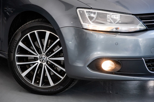 Volkswagen Vento 2.0 Tsi Sportline Dsg - Car Cash