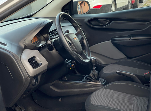 Chevrolet Onix 1.0 Joy 5p