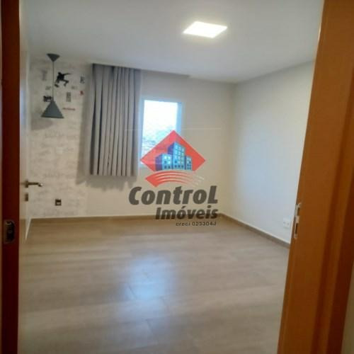 Imagem 11 de 19 de Apartamento - Ref: 03392