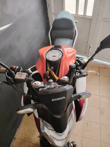 Honda Cb190r Versión Repsol