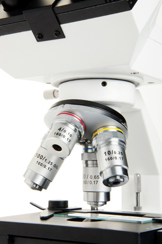 Imagen 3 de 6 de Microscopio Binocular Celestron Labs Cb1000cf Inmersión