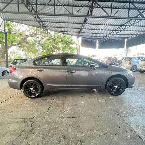 Imagem 8 de 15 de Honda Civic 1.8 Lxl 16v Flex 4p Automático